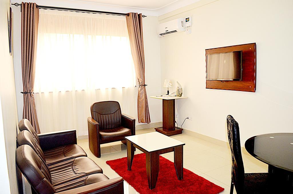 Marie'S Royale Hotel คัมพาลา ห้อง รูปภาพ
